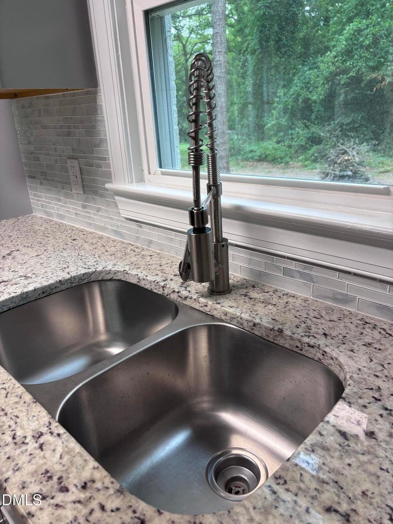 504 Saint Andrews Church Rd, Sanford, NC 27332