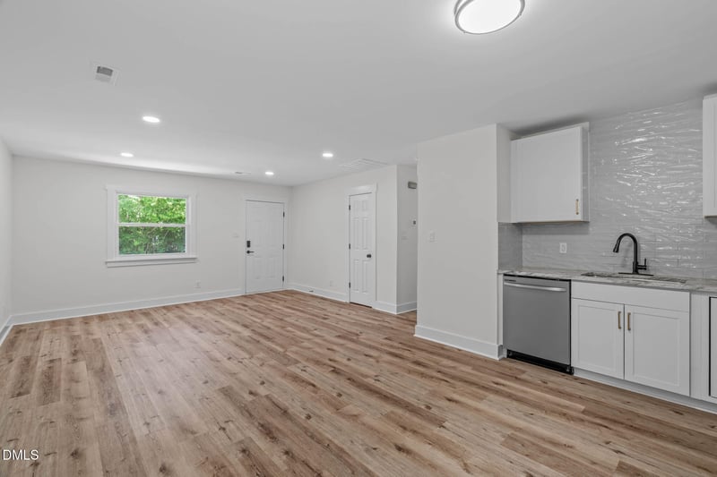 504 Tuliptree Rd, Hillsborough, NC 27278