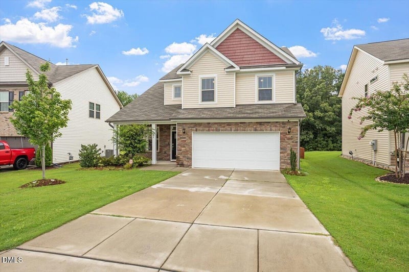 504 Yulee Dr, Zebulon, NC 27597