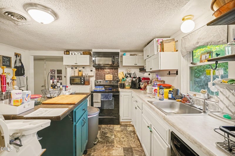 5041 Jackson King Rd, Raleigh, NC 27603
