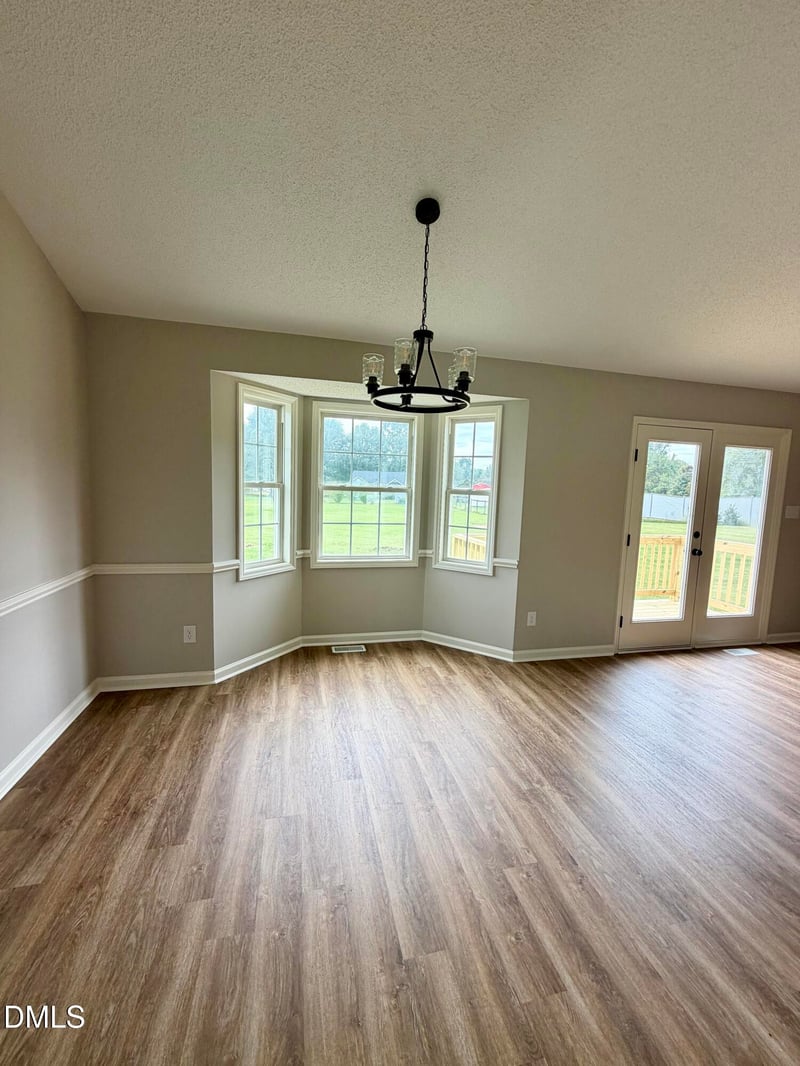 505 Lazy Branch Dr, Benson, NC 27504