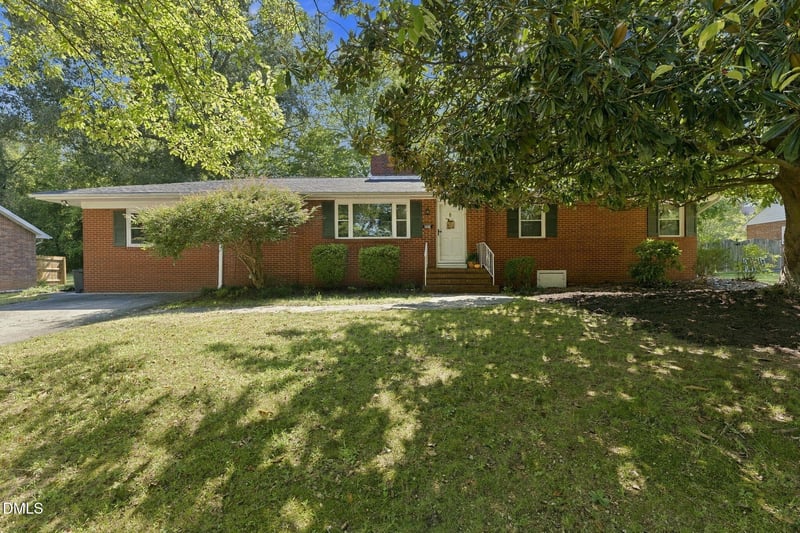 505 Paris St, Graham, NC 27253