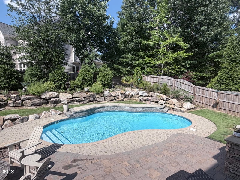 505 Wanderview Ln, Holly Springs, NC 27540