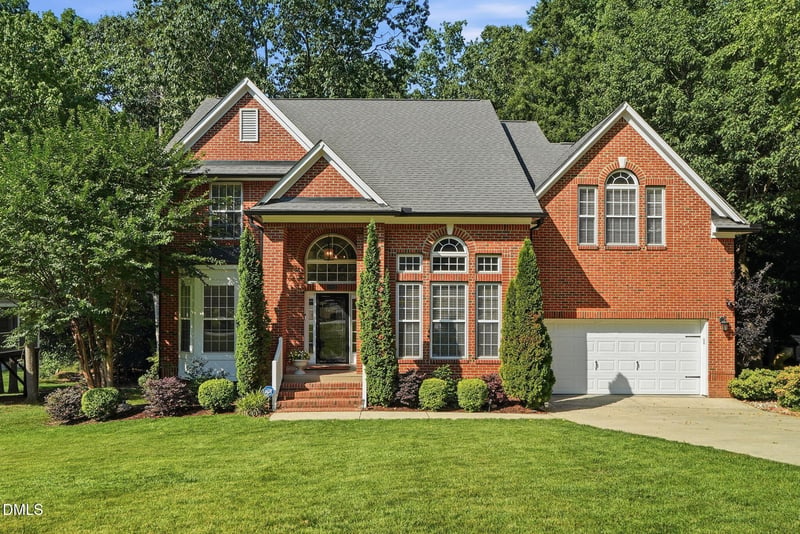 5052 Bartons Enclave Ln, Raleigh, NC 27613