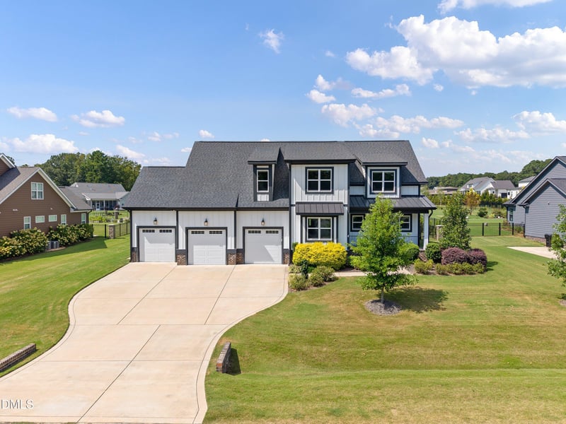 506 Allesandra Dr, Clayton, NC 27527