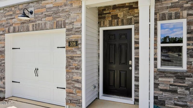 506 Cherry Laurel Dr, Sanford, NC 27332