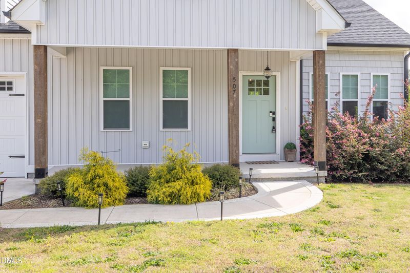 507 S Lincoln St, Coats, NC 27521