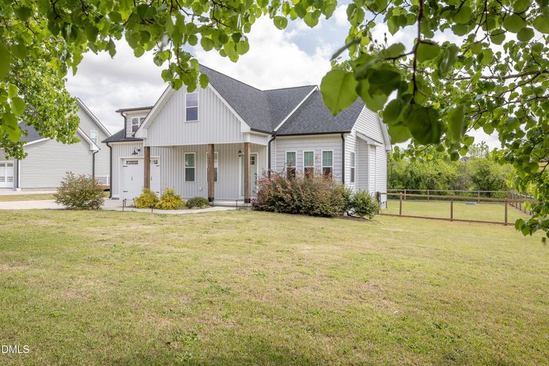507 S Lincoln St, Coats, NC 27521