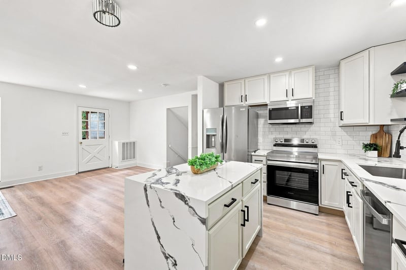 507 Sussex Ave, Sanford, NC 27330