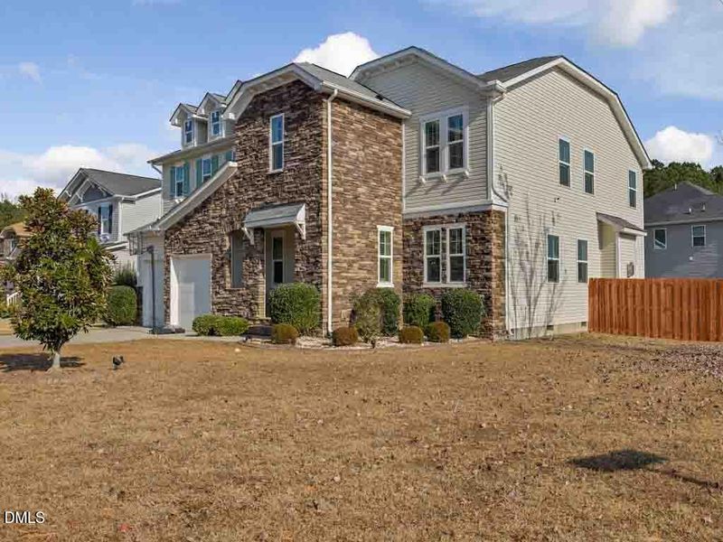 508 Ferry Ct, Wake Forest, NC 27587