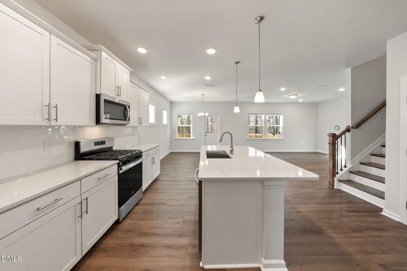 508 Foxfield Way, Fuquay Varina, NC 27526