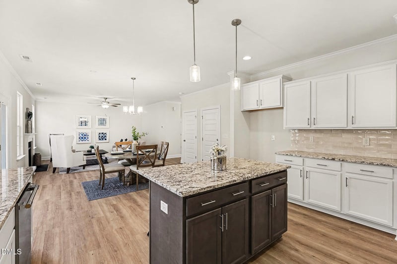 51 Starlet Rdg Way, Clayton, NC 27520