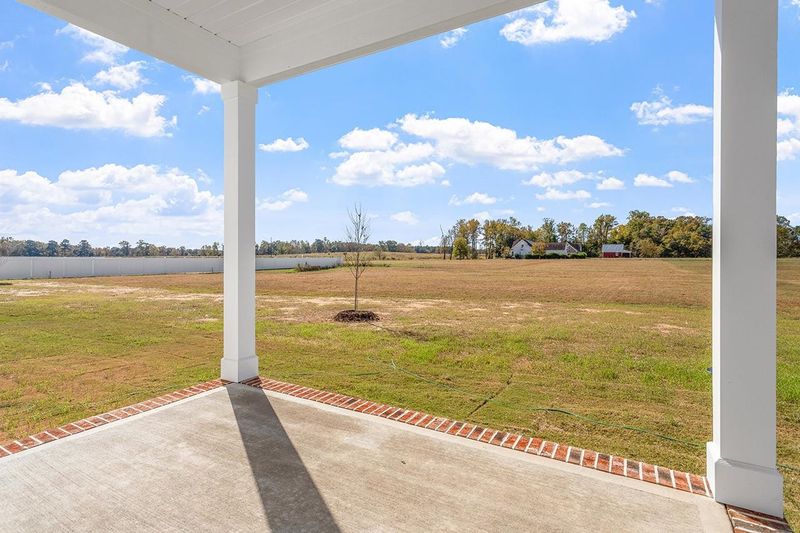 51 Watermeadow Dr, Clayton, NC 27520