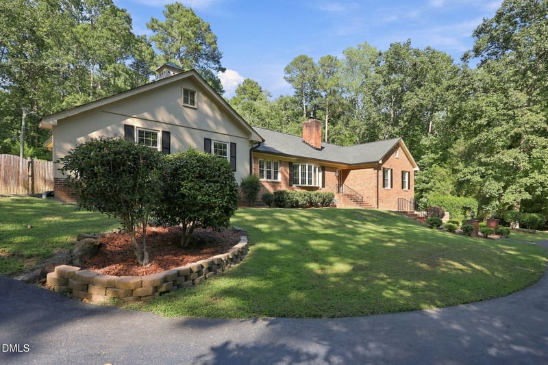 510 Valley Rd, Sanford, NC 27330