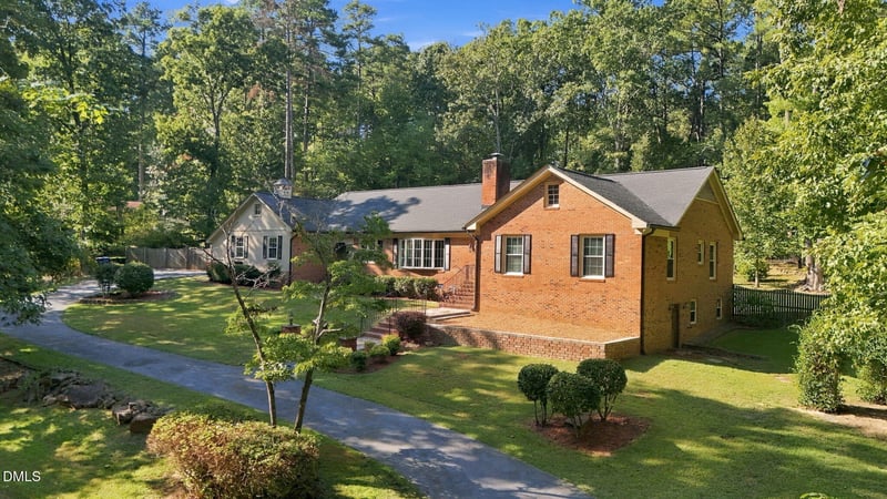 510 Valley Rd, Sanford, NC 27330