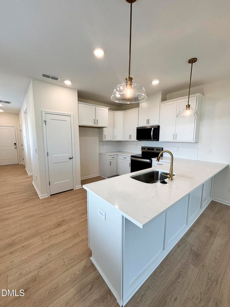 5100 Silver Brook Rd, Durham, NC 27703