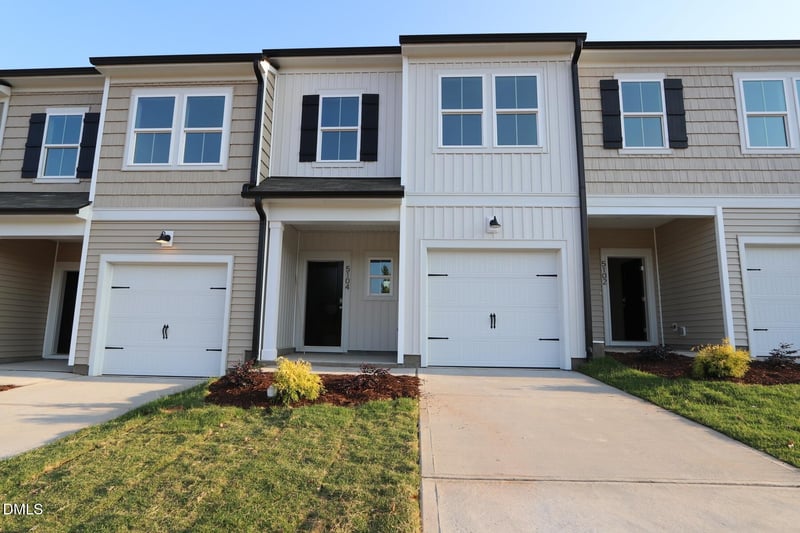 5104 Silver Brook Rd, Durham, NC 27703