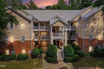 511 Glenolden Ct, Cary, NC 27513