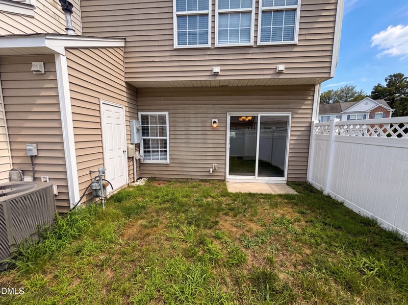 5111 Brooke Lauren Ln, Raleigh, NC 27616