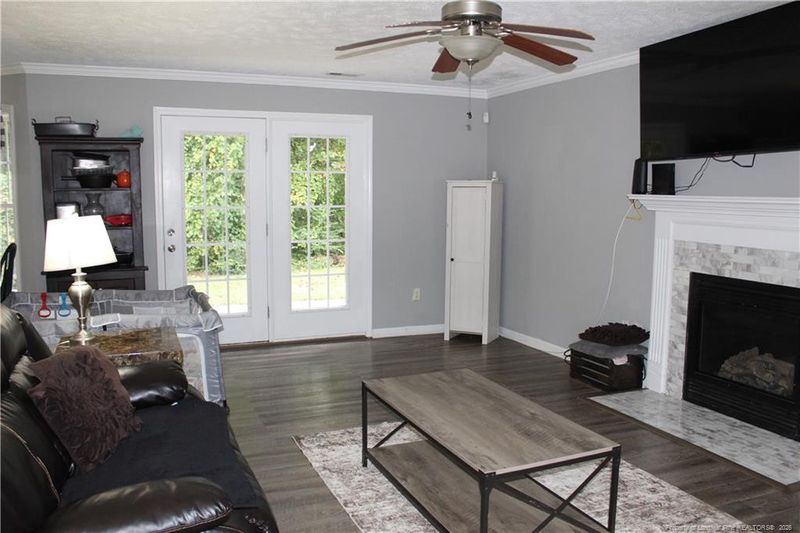 5111 Goshawk Dr, Hope Mills, NC 28348