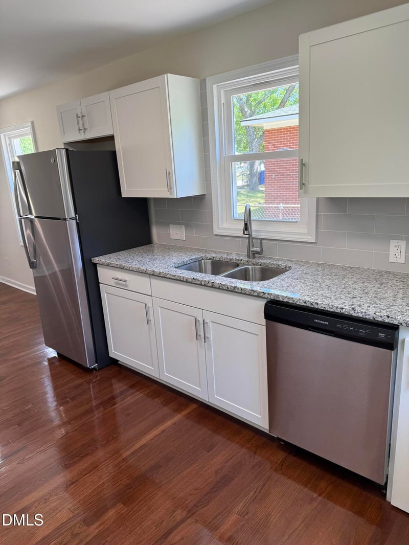 5119 Ponderosa Dr, Fayetteville, NC 28304