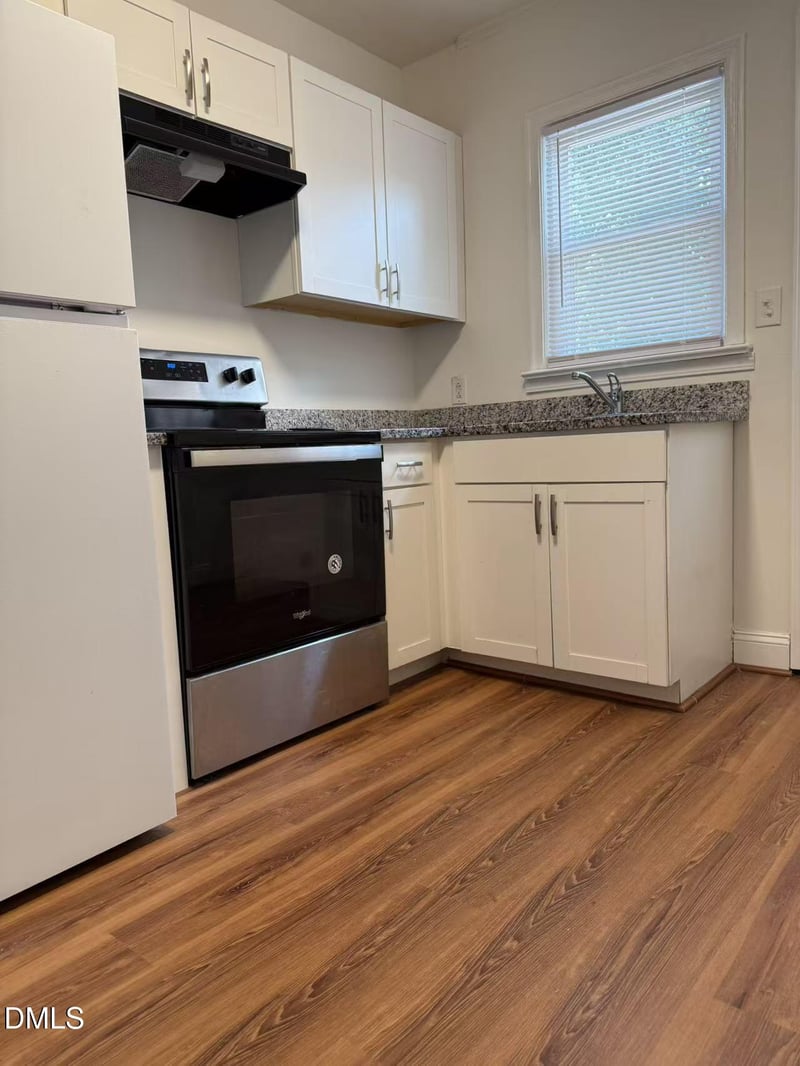 512-514 Cross St, Sanford, NC 27330