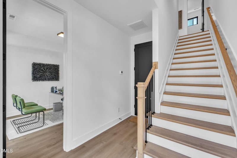 512 Gordon St #304, Durham, NC 27701