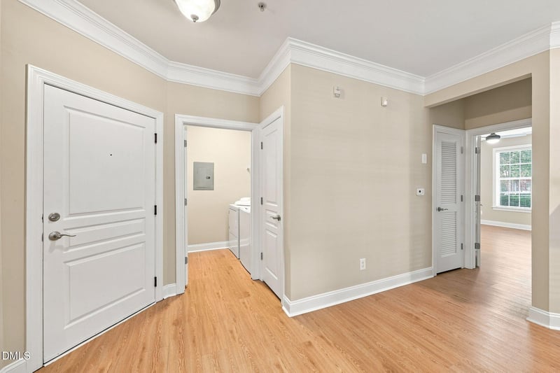 512 Ives Ct, Chapel Hill, NC 27514