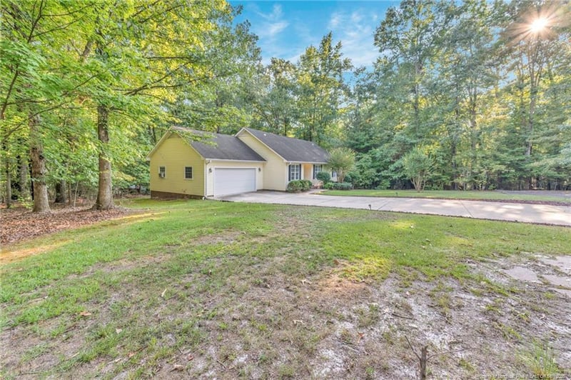 5122 Pheasant Ln, Sanford, NC 27332
