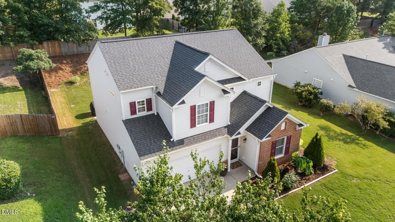 513 Birchtree Valley Ct, Fuquay Varina, NC 27526