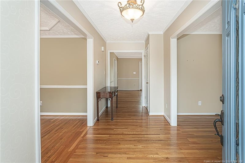 513 Captains Pl, Fayetteville, NC 28311