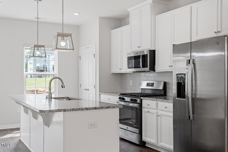 513 Citrus Petal Rd, Fuquay Varina, NC 27526