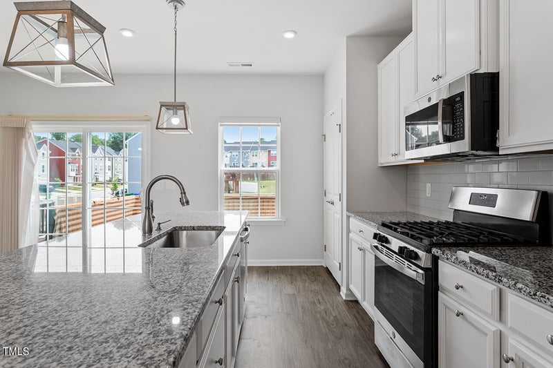 513 Citrus Petal Rd, Fuquay Varina, NC 27526