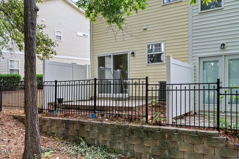 513 Elm Ave, Wake Forest, NC 27587