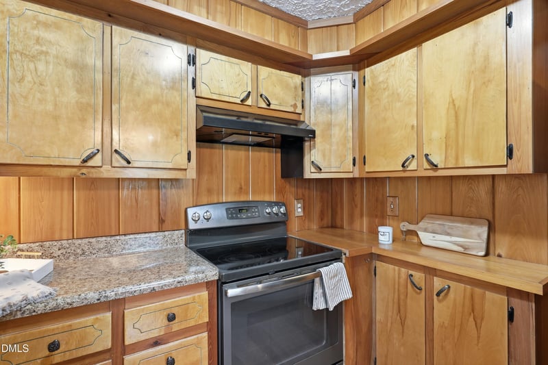 514 Bracken St, Sanford, NC 27330