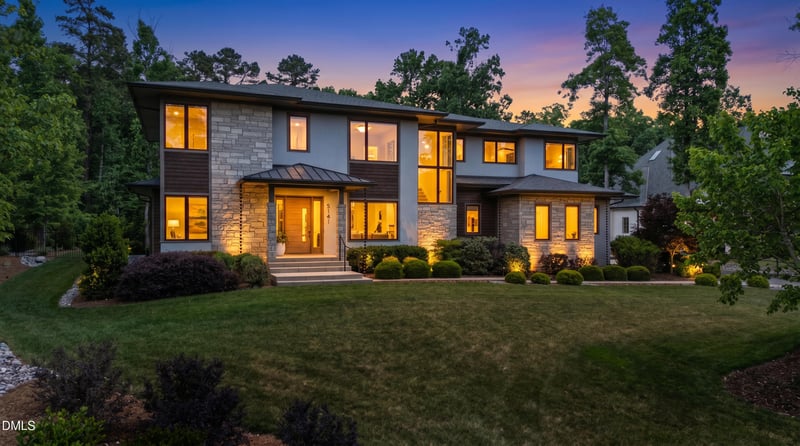 5141 Avalaire Oaks Dr, Raleigh, NC 27614