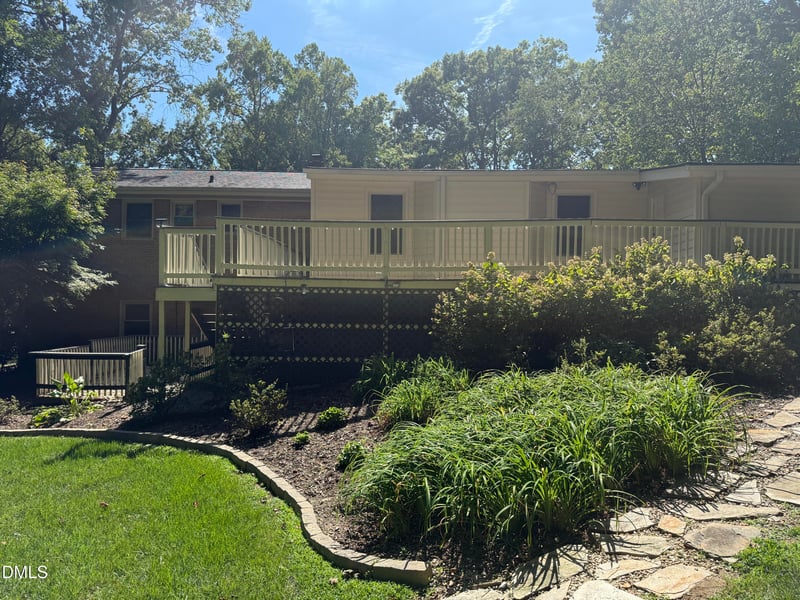 515 E Cornwall Rd, Cary, NC 27511