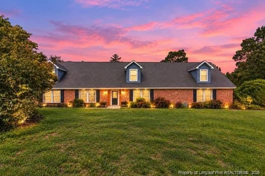 5181 Fame Ln, Fayetteville, NC 28306