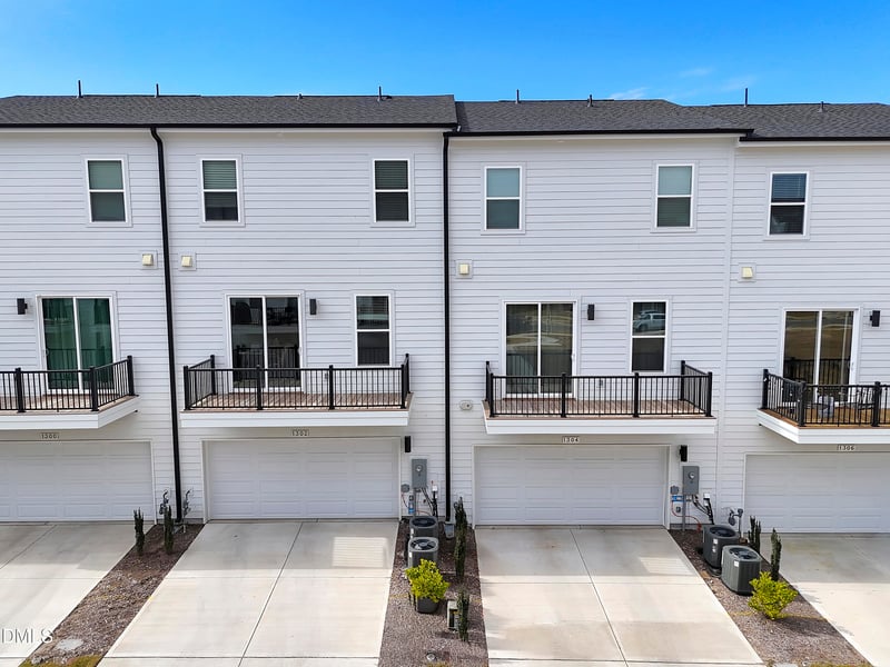 519 Hedrick Rdg Rd, Cary, NC 27519