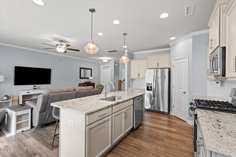 519 Kenton Mill Ct, Rolesville, NC 27571