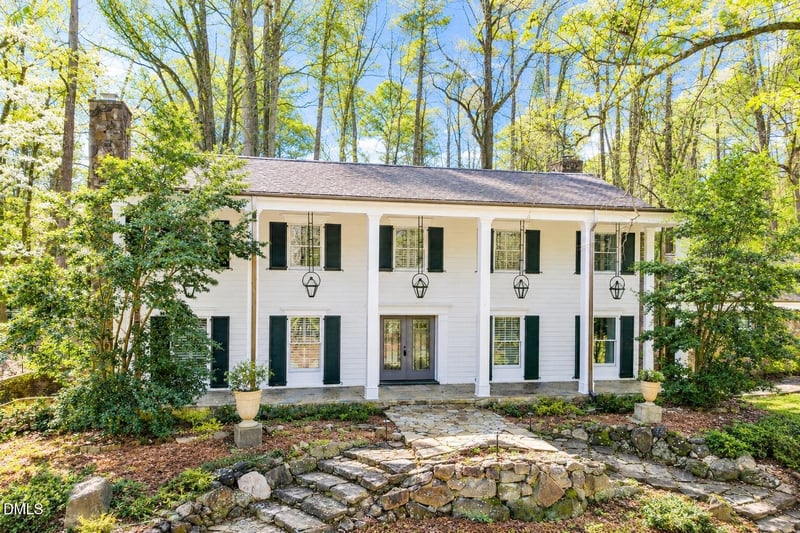 52 Dogwood Acres Dr, Chapel Hill, NC 27516