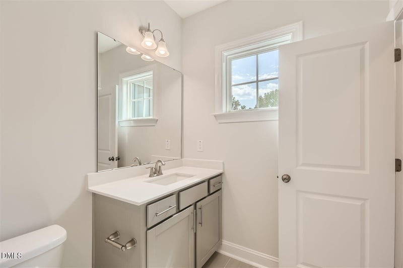 520 Everglow Ln, Garner, NC 27529