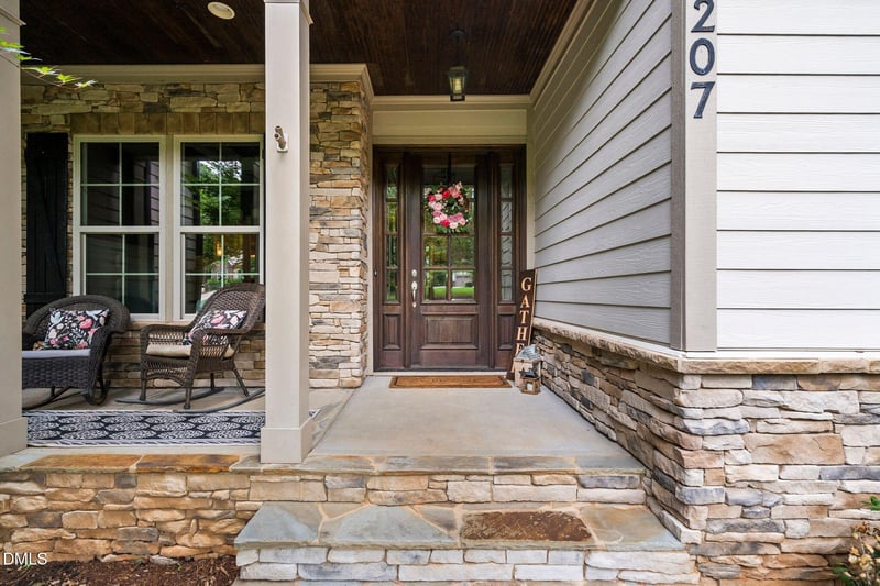 5207 Dutchman Dr, Raleigh, NC 27606