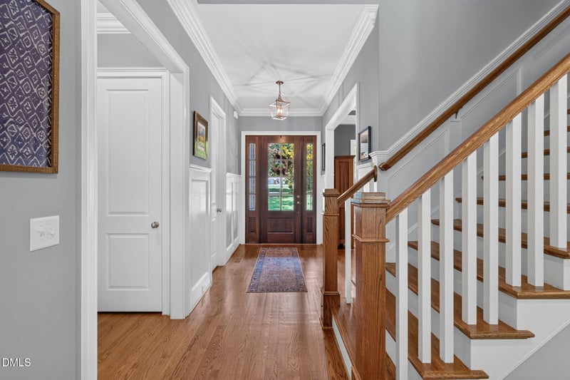 5207 Dutchman Dr, Raleigh, NC 27606