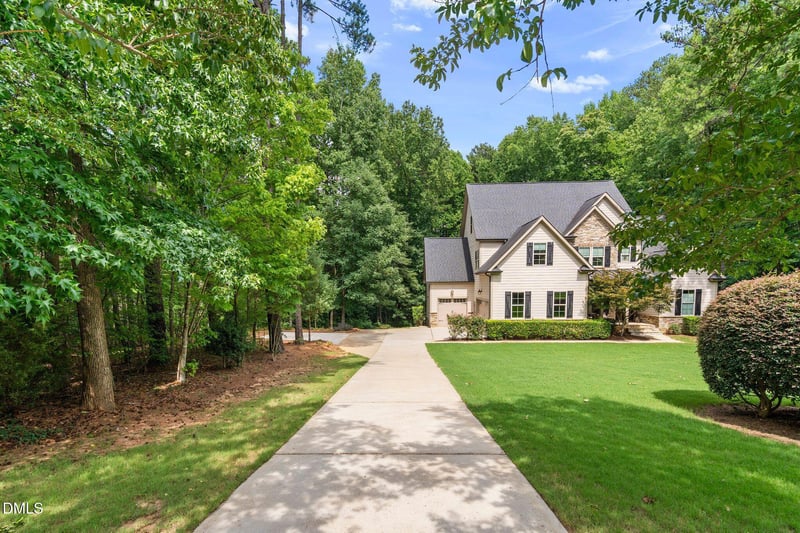 5207 Dutchman Dr, Raleigh, NC 27606