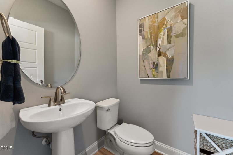 521 Hedrick Rdg Rd, Cary, NC 27519