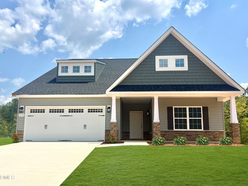 5212 Salem Woods Dr, Graham, NC 27253