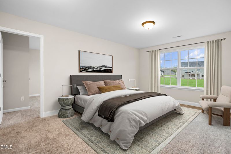 5212 Salem Woods Dr, Graham, NC 27253
