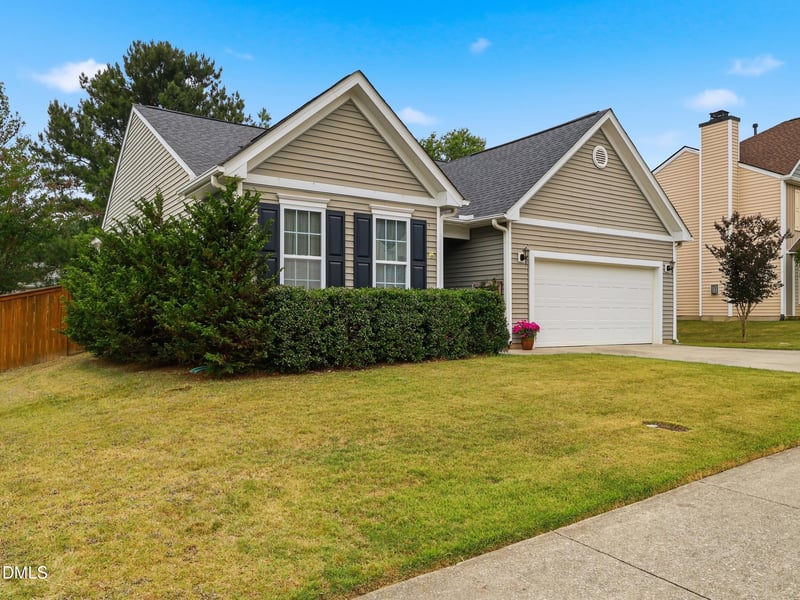 5215 Cardinal Grove Blvd, Raleigh, NC 27616