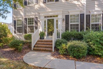 522 Panthers Run Dr, Durham, NC 27713